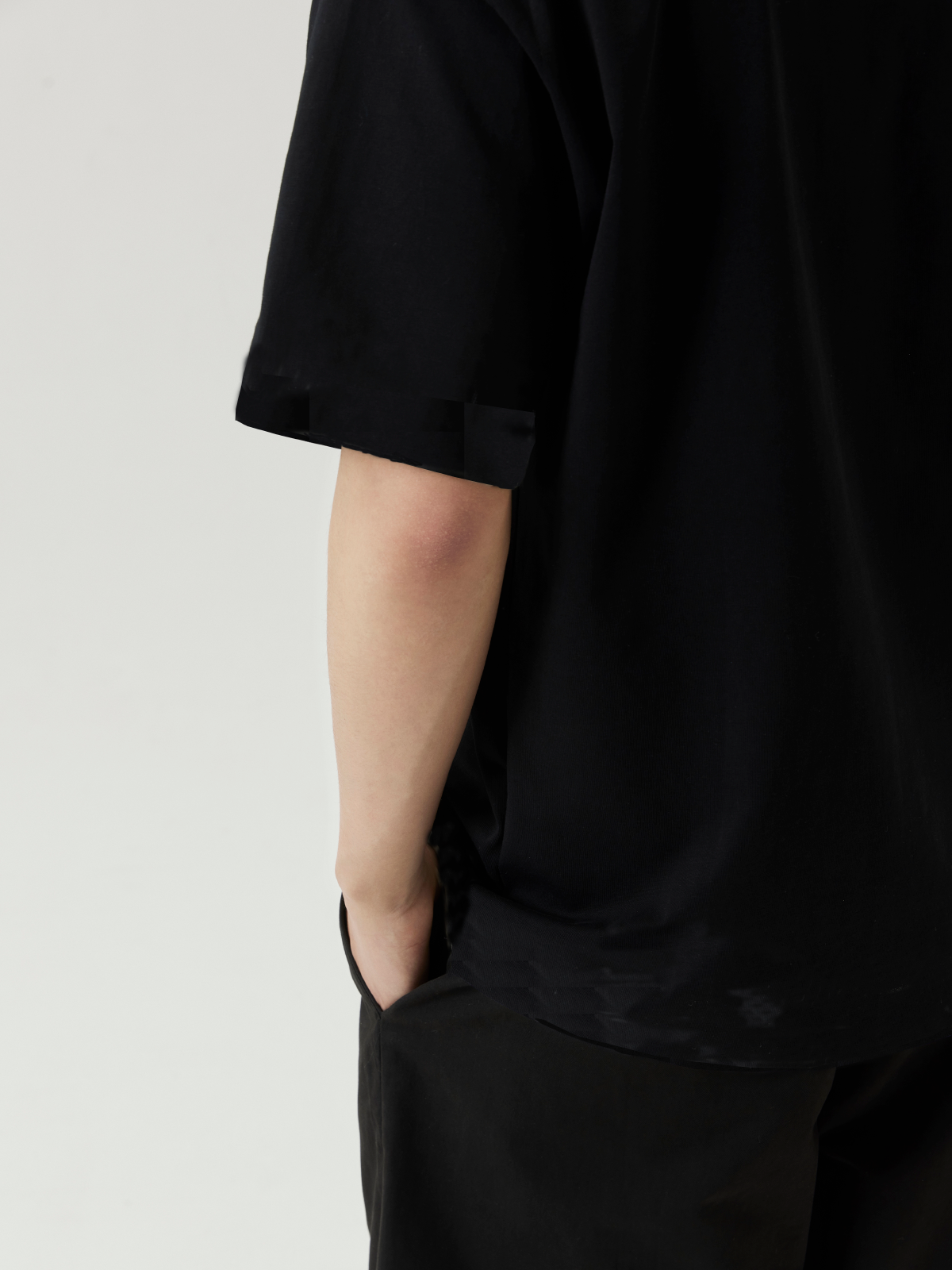 OWNLIFE slightly wide short-sleeved T-shirt - WILL.