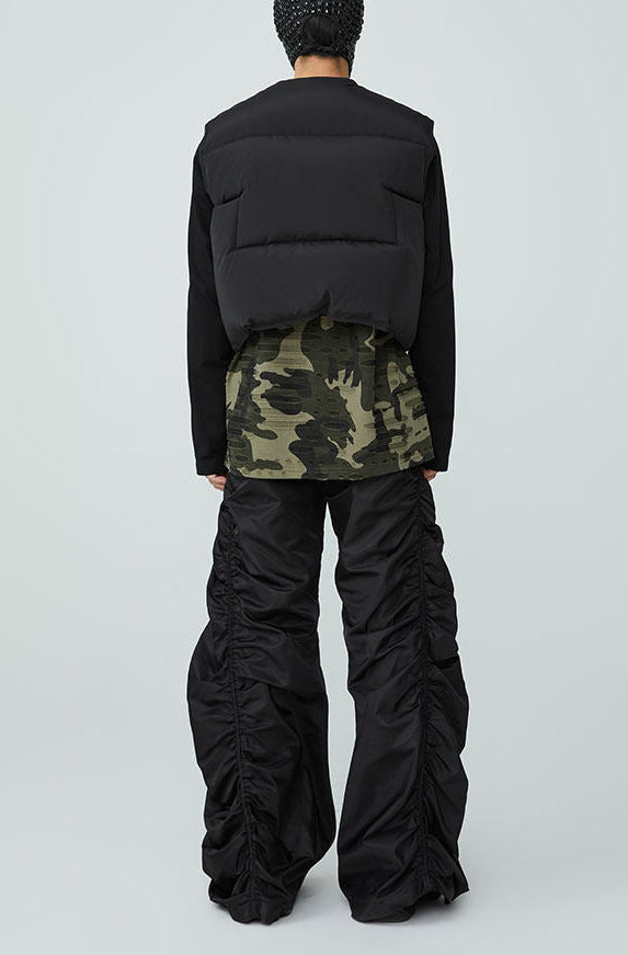 FRKM SCD FW 90 White Duck Down Jacket Sleeveless Jacket Worn Over Vest- QUASI.