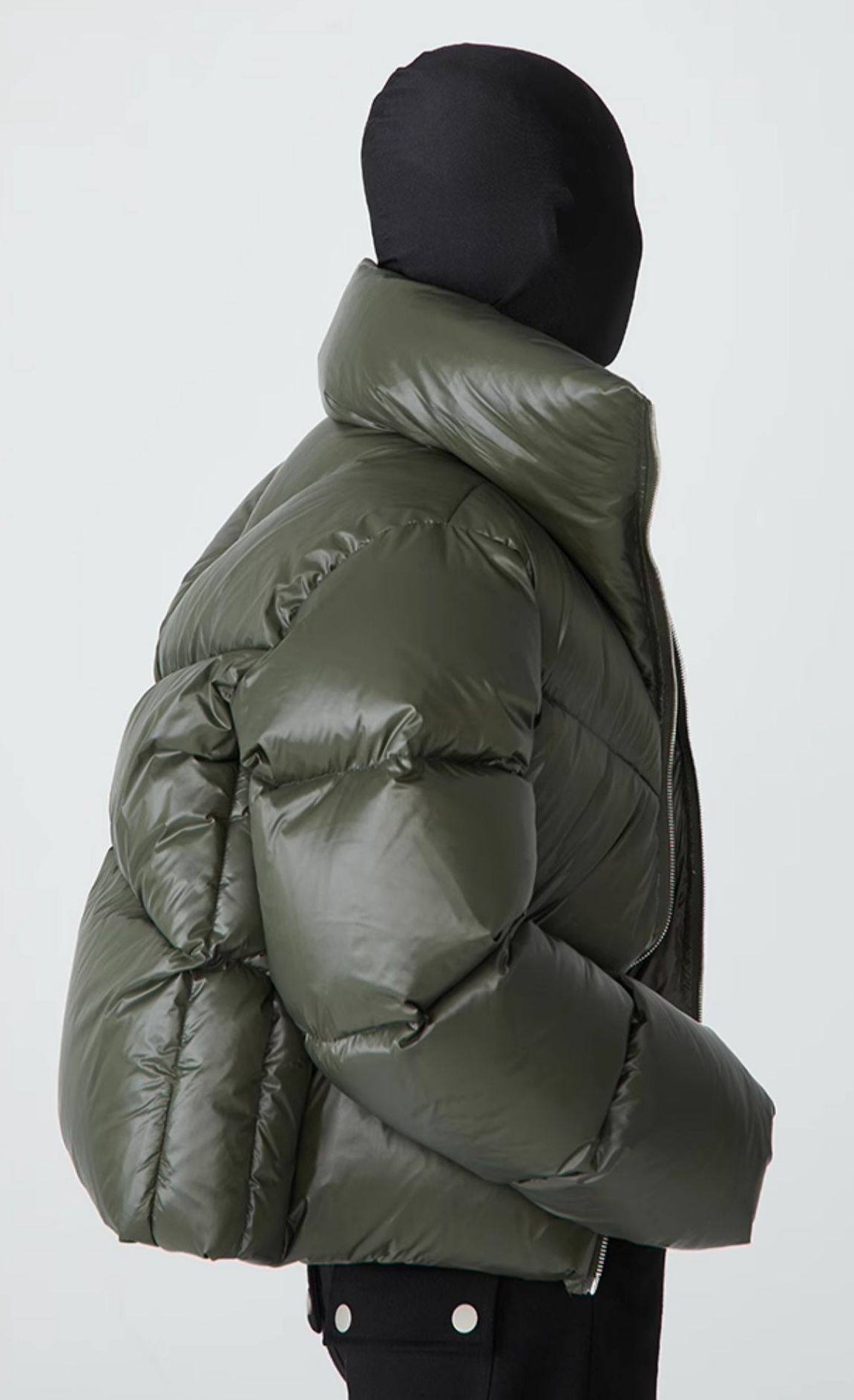 FRKM SCD 90 White Duck Down Neutral Short Collar Black Thick Jacket - TRENTON.