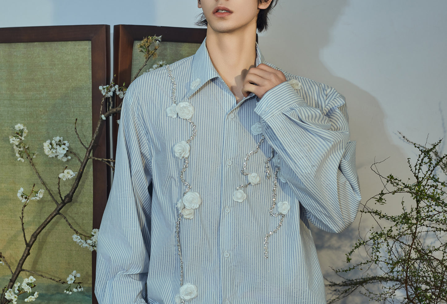 JIECHI loose striped men's long sleeve appliqué shirt - NIRVANA.