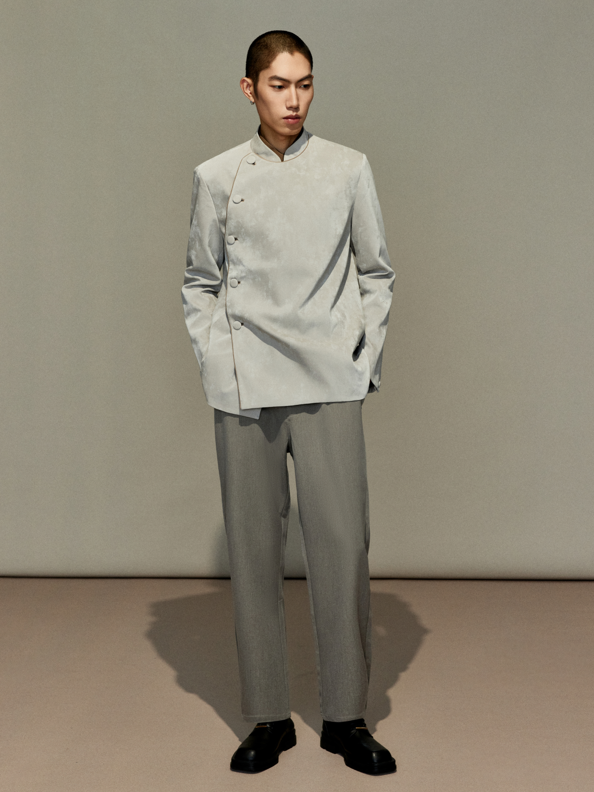 OWNLIFE elasticated waist slim straight pants - CHRISSY.