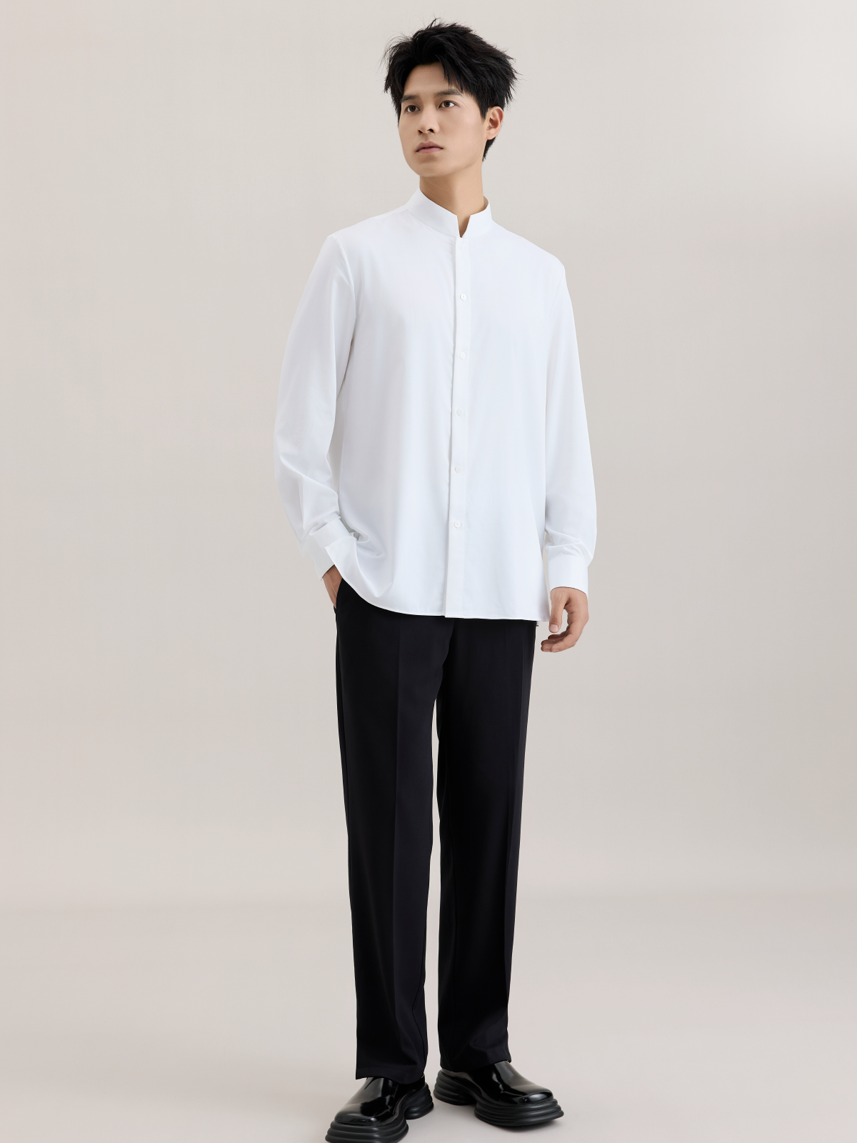 OWNLIFE Stand-up Collar Bamboo Fiber Shell Buckle Shirt - AURA.