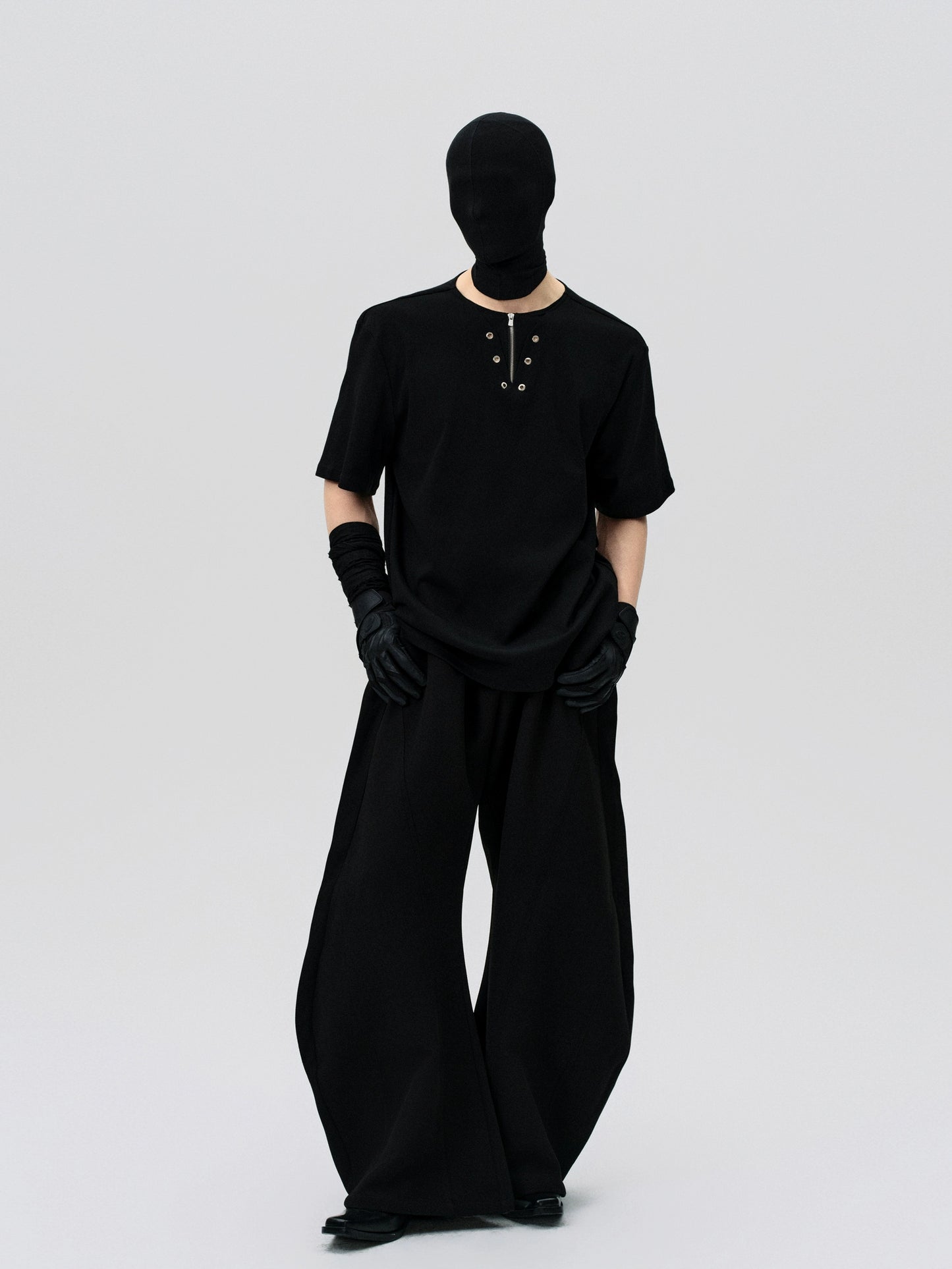 FRKM SCD Stitched V-Neck Deconstructed Ice Short Sleeve T-Shirt - QUOTA.