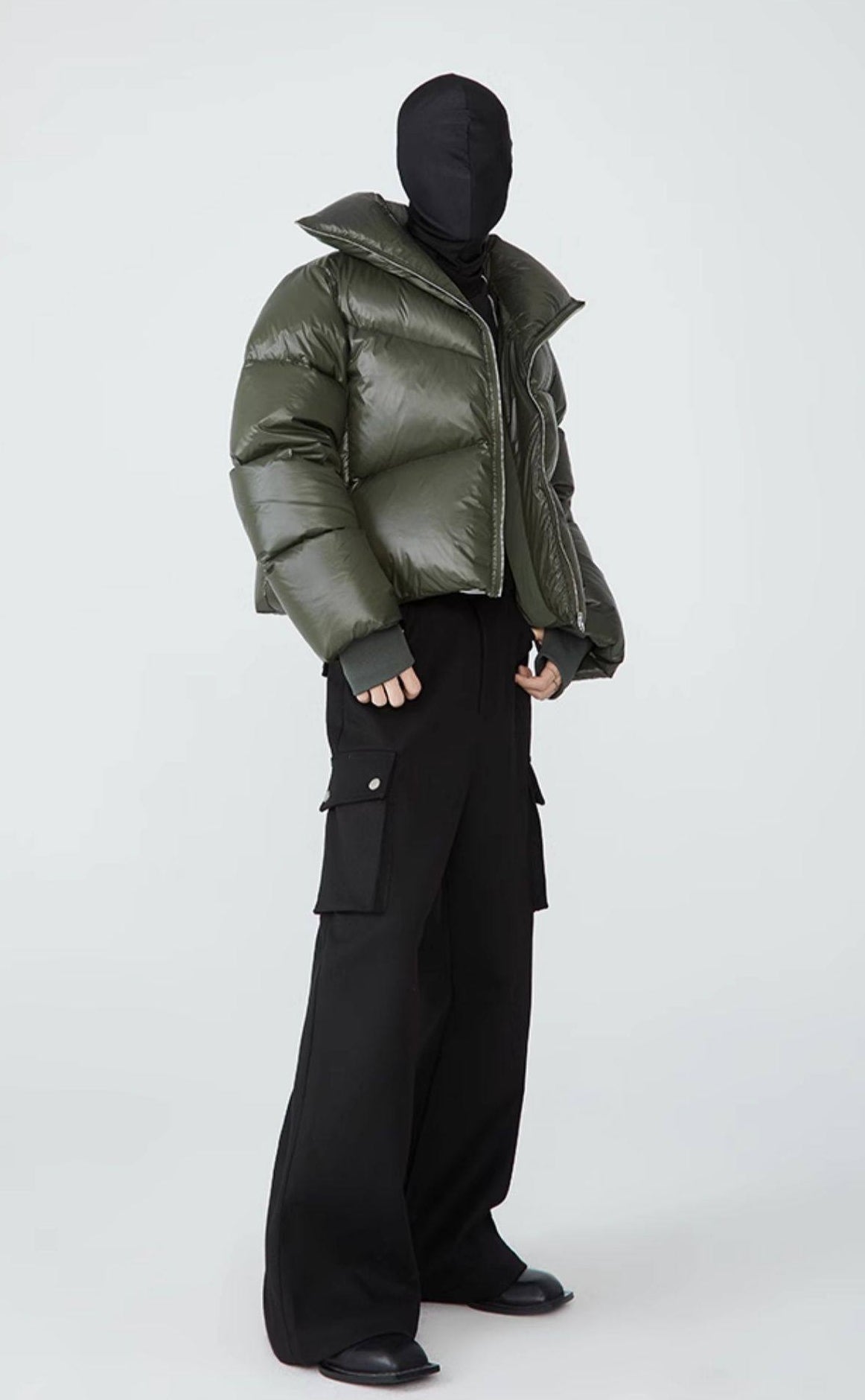 FRKM SCD 90 White Duck Down Neutral Short Collar Black Thick Jacket - TRENTON.