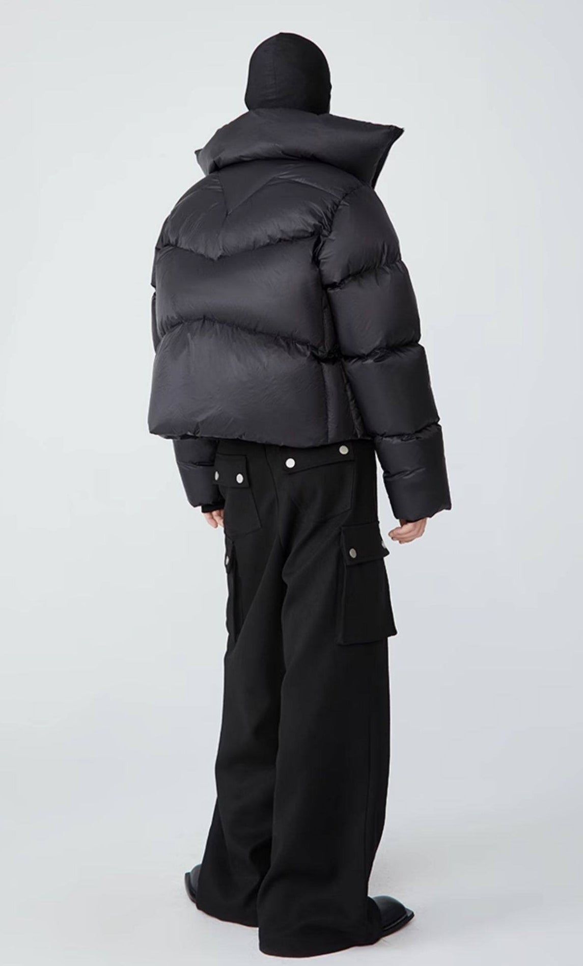 FRKM SCD 90 White Duck Down Neutral Short Collar Black Thick Jacket - TRENTON.