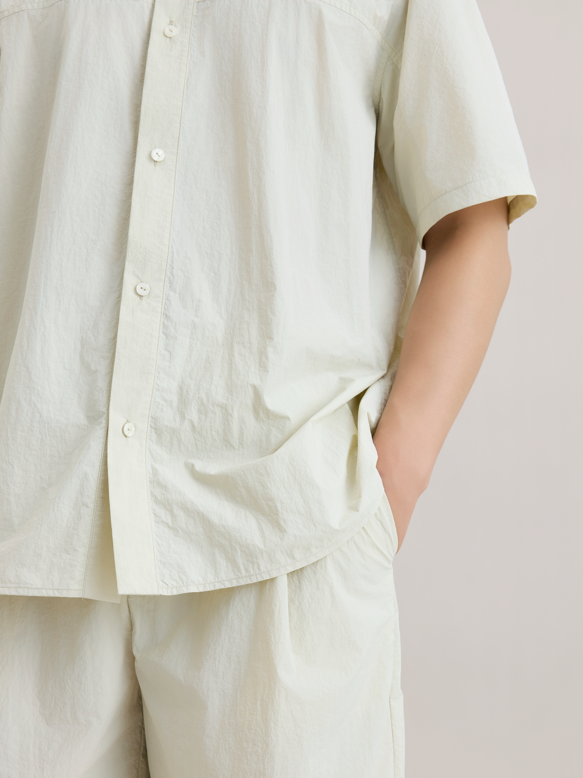 OWNLIFE short-sleeved shirts and shorts set - SERA.