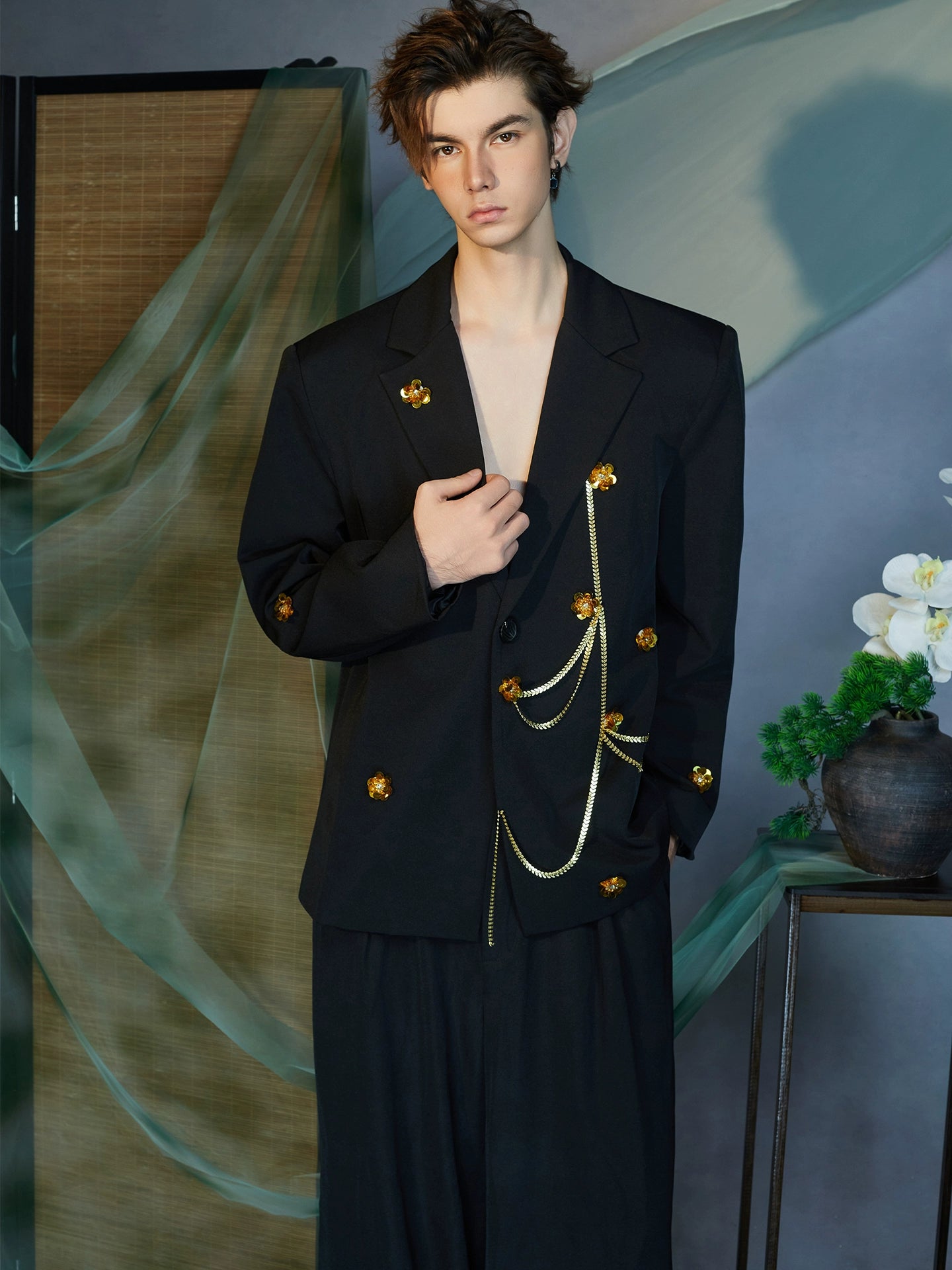 JIECHI  loose embellished black suit - FREDDIE.