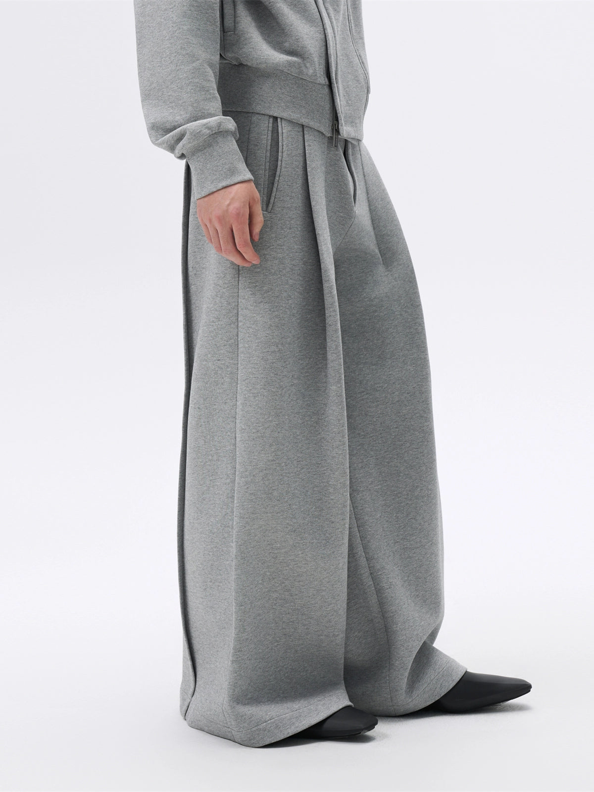 FRKM SCD Grey Pleated Casual Sweater and Sweatpants Set - WYATT.