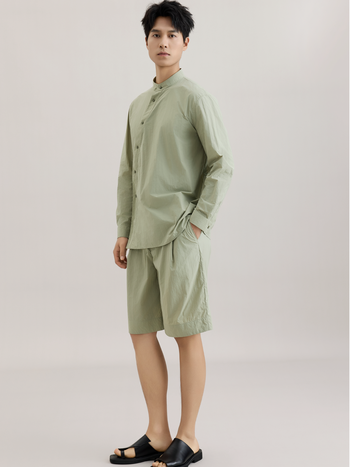 OWNLIFE stand-up collar shirt and shorts set - DECLAN.