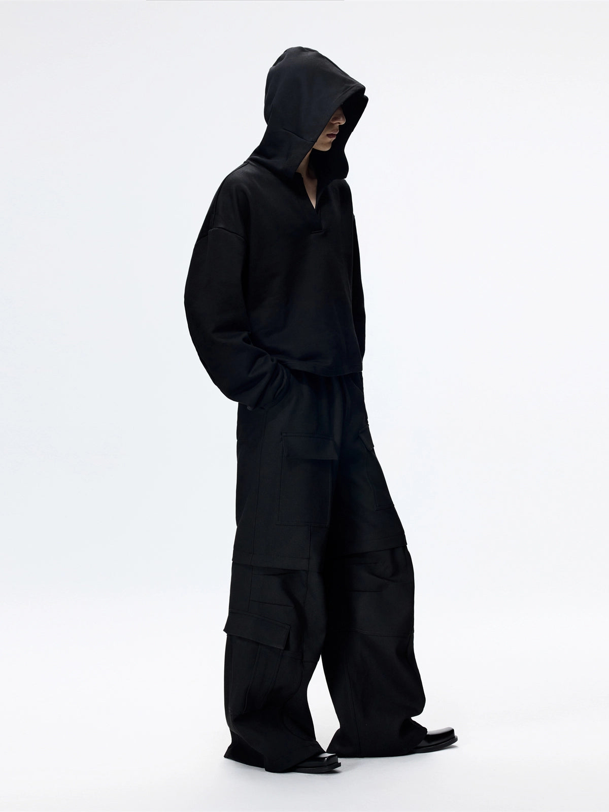 FRKM SCD 25AW  loose V-neck Large hood cropped black cardigan - PETER.