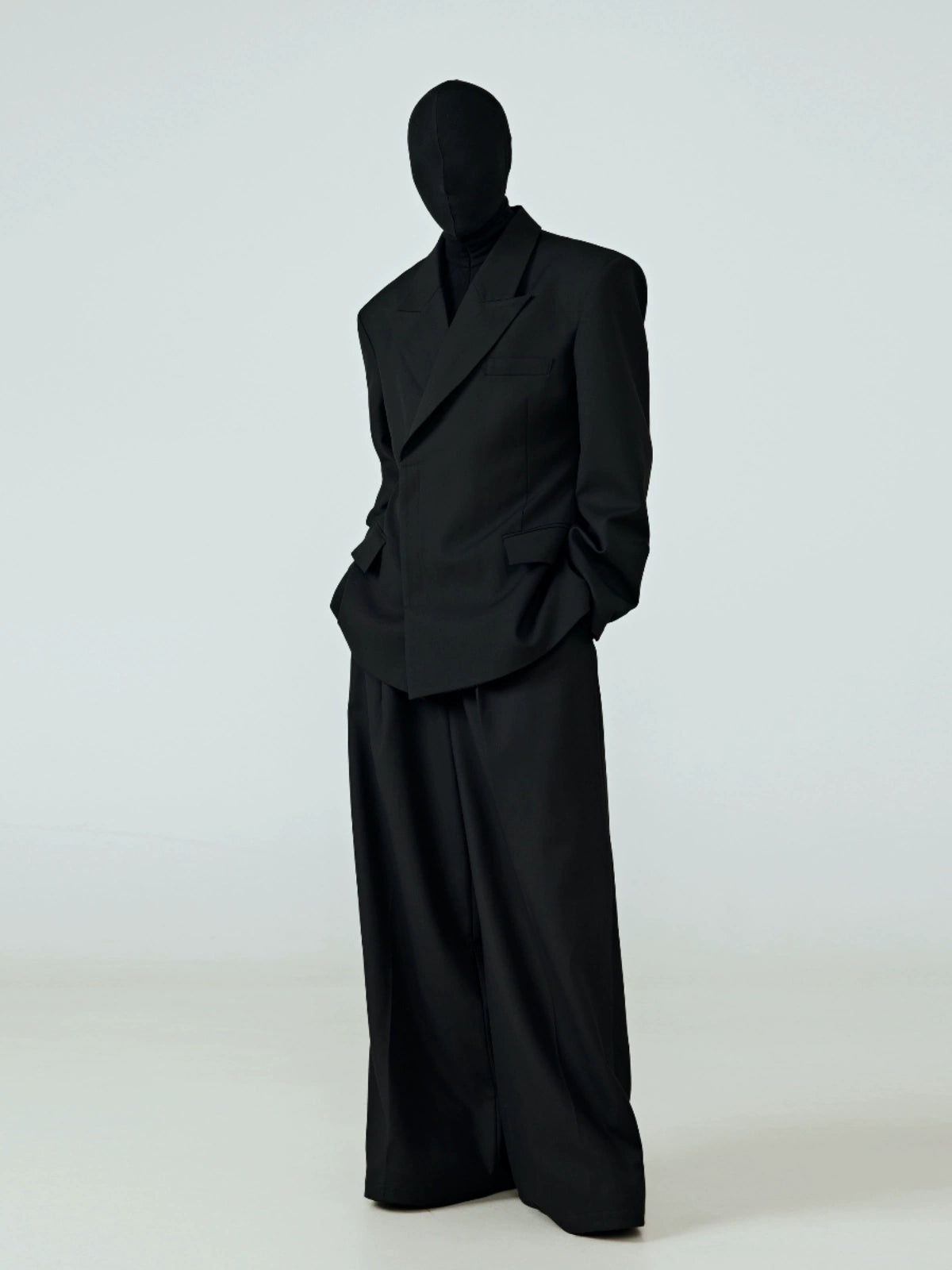 FRKM SCD  Nipped-in Waist Drap Inverted Triangle Fit Black Suit - SUNNY.
