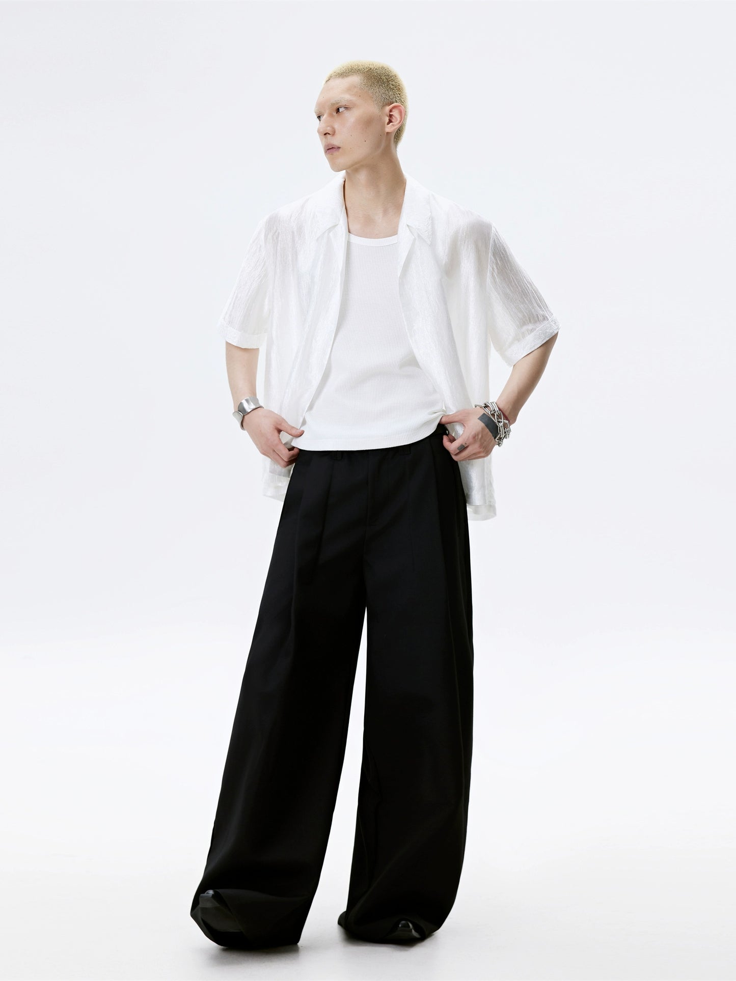 FRKM SCD Slightly Glossy Pleated Embroidered Short Sleeve Shirt - JENKINS.