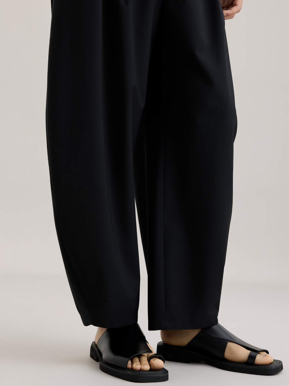 OWNLIFE Relaxed wool wide leg pants - FRAY.