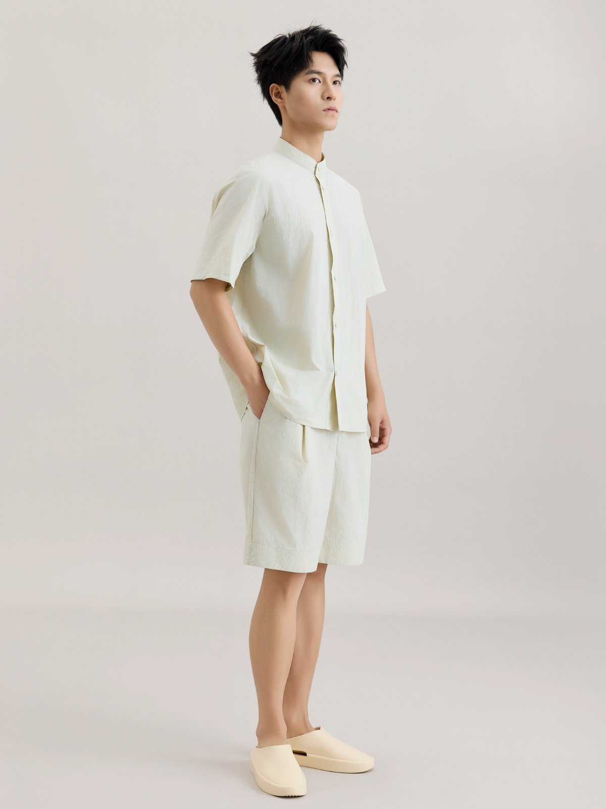 OWNLIFE short-sleeved shirts and shorts set - SERA.