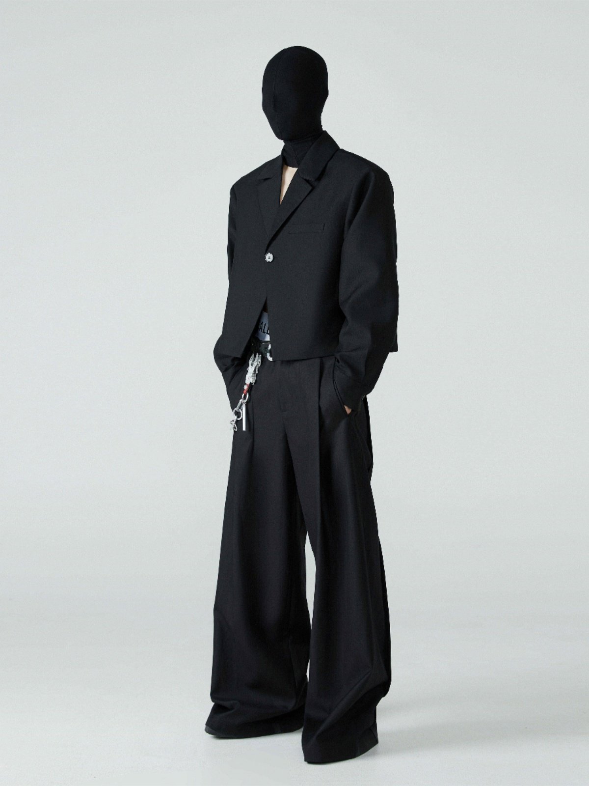 FRKM SCD SS Cropped Blazer Loose Padded Shoulders Black Suit - BRENDA.