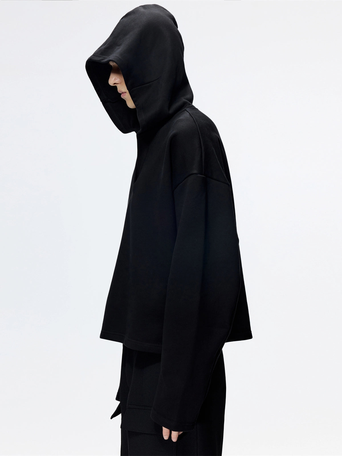 FRKM SCD 25AW  loose V-neck Large hood cropped black cardigan - PETER.