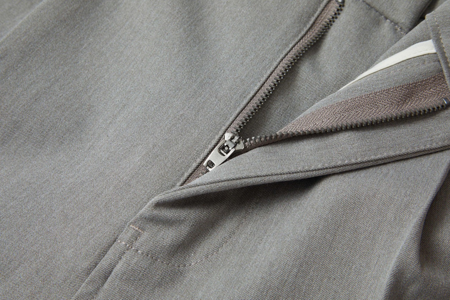 OWNLIFE elasticated waist slim straight pants - CHRISSY.