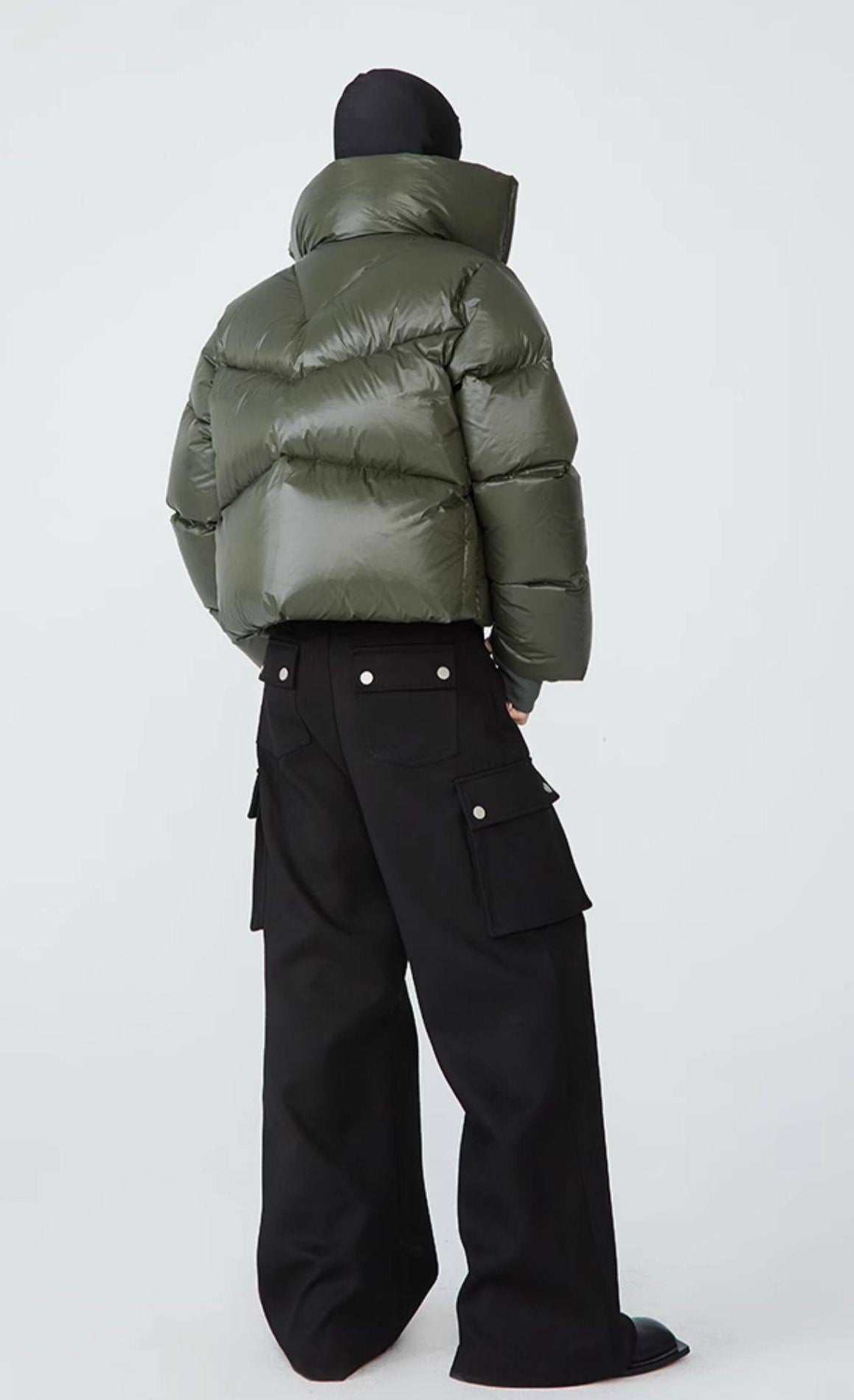 FRKM SCD 90 White Duck Down Neutral Short Collar Black Thick Jacket - TRENTON.