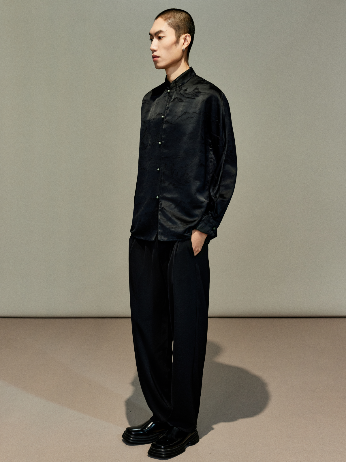 OWNLIFE jacquard stand-up collar placket natural jade buckle shirt - DAVID.