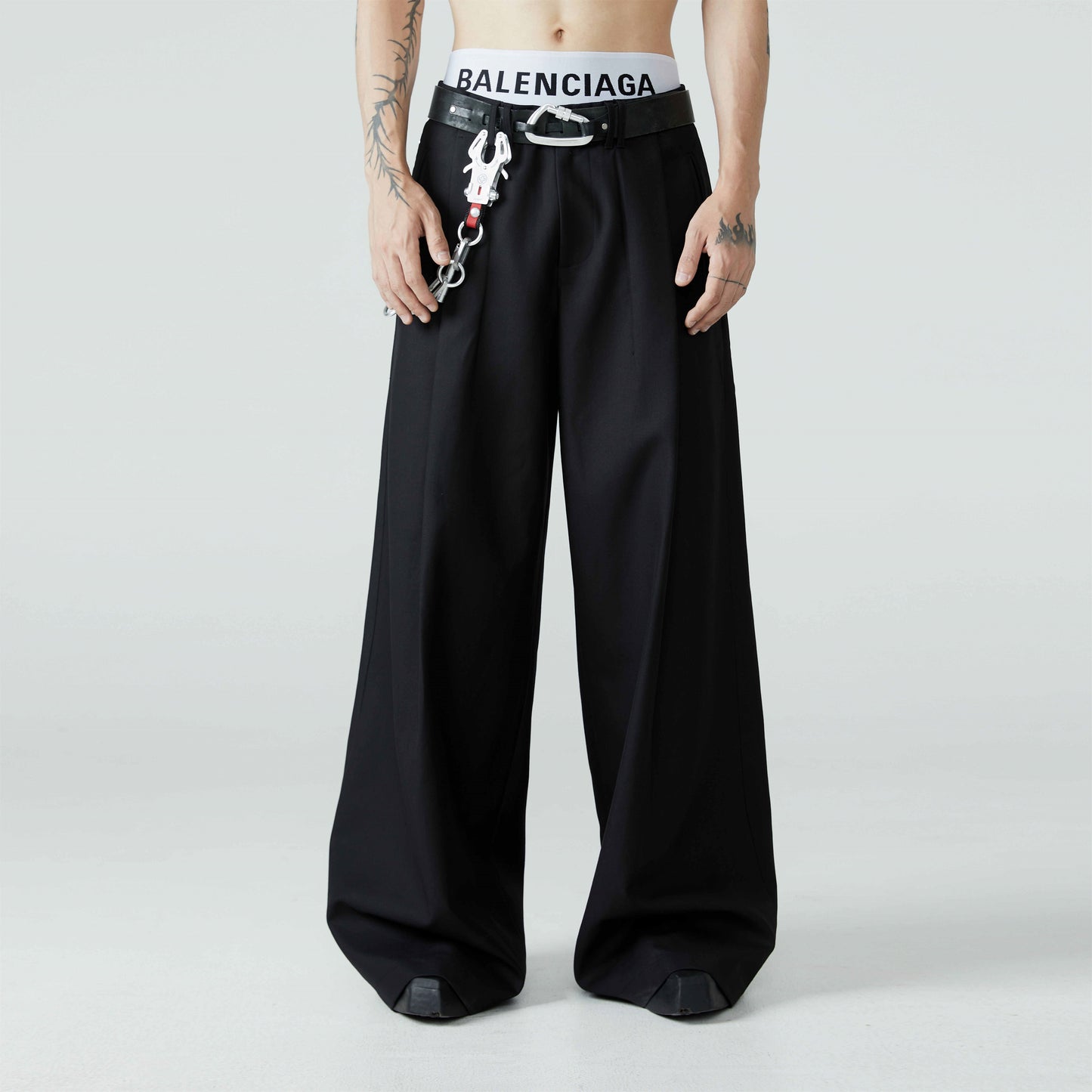 FRKM SCD SS Loose-leaf Wide-Leg Black Pleated Casual Pants - AURA.