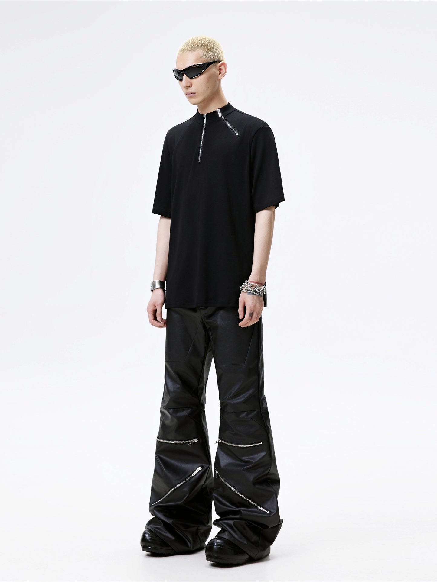 FRKM SCD Black Half Zip Small Neckline Short Sleeve Top - ALAN.