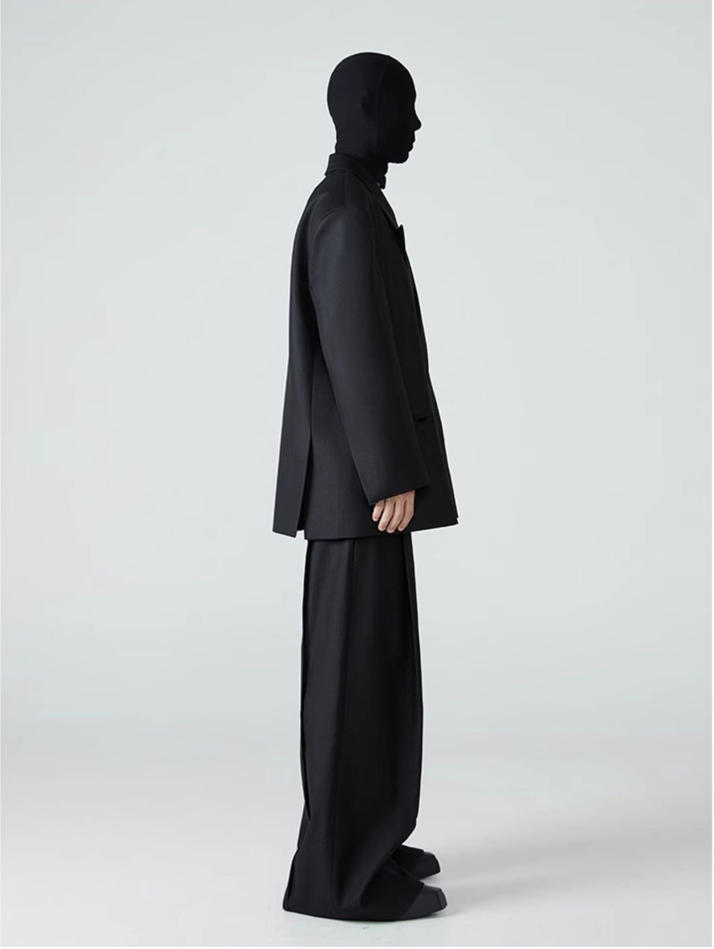 FRKM SCDSS Silhouette Black Padded Shoulders Casual Cropped Drapy Blazer - YORK.
