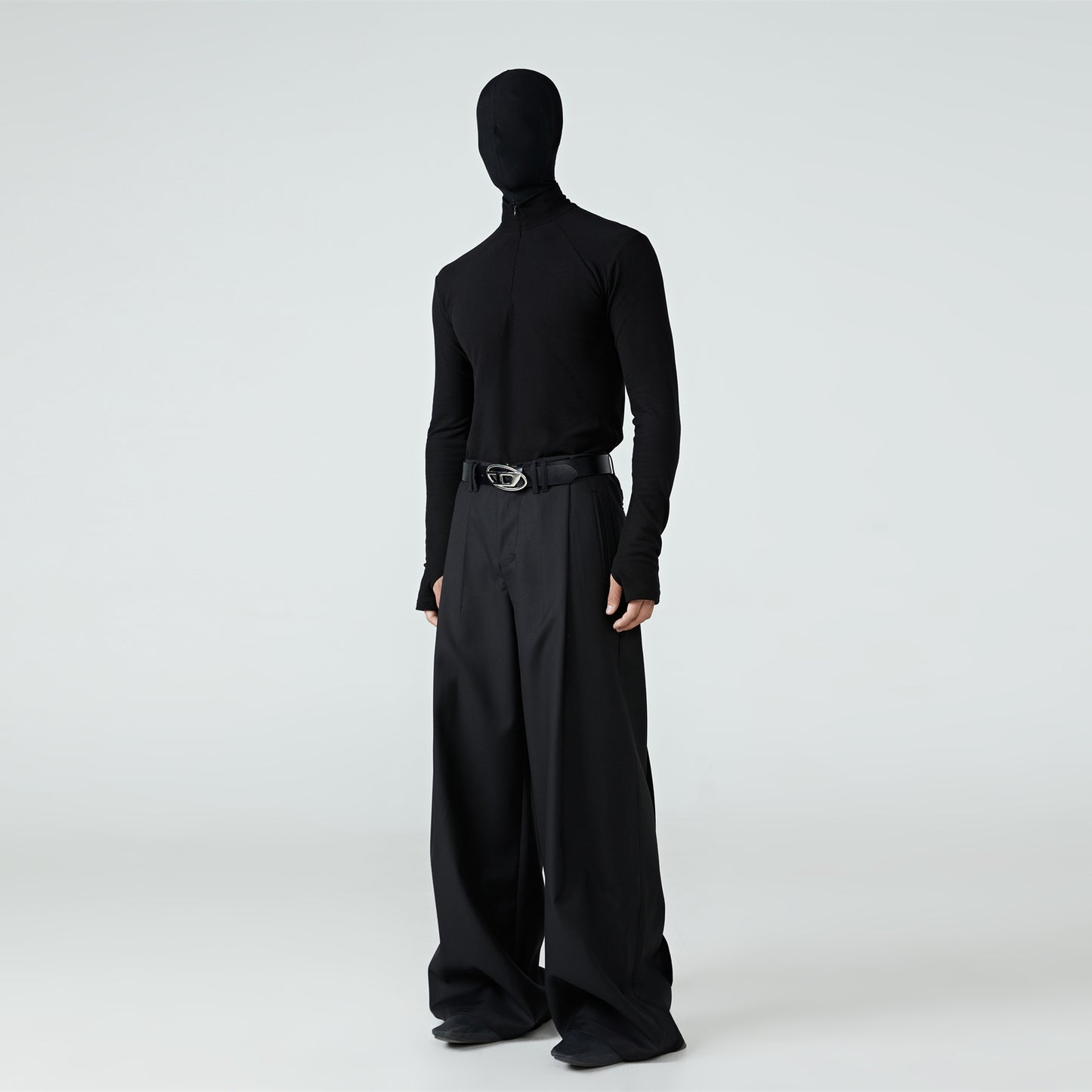 FRKM SCD Velvet Long Sleeve Black Slim Fit Half-Neck Top - JOHN.