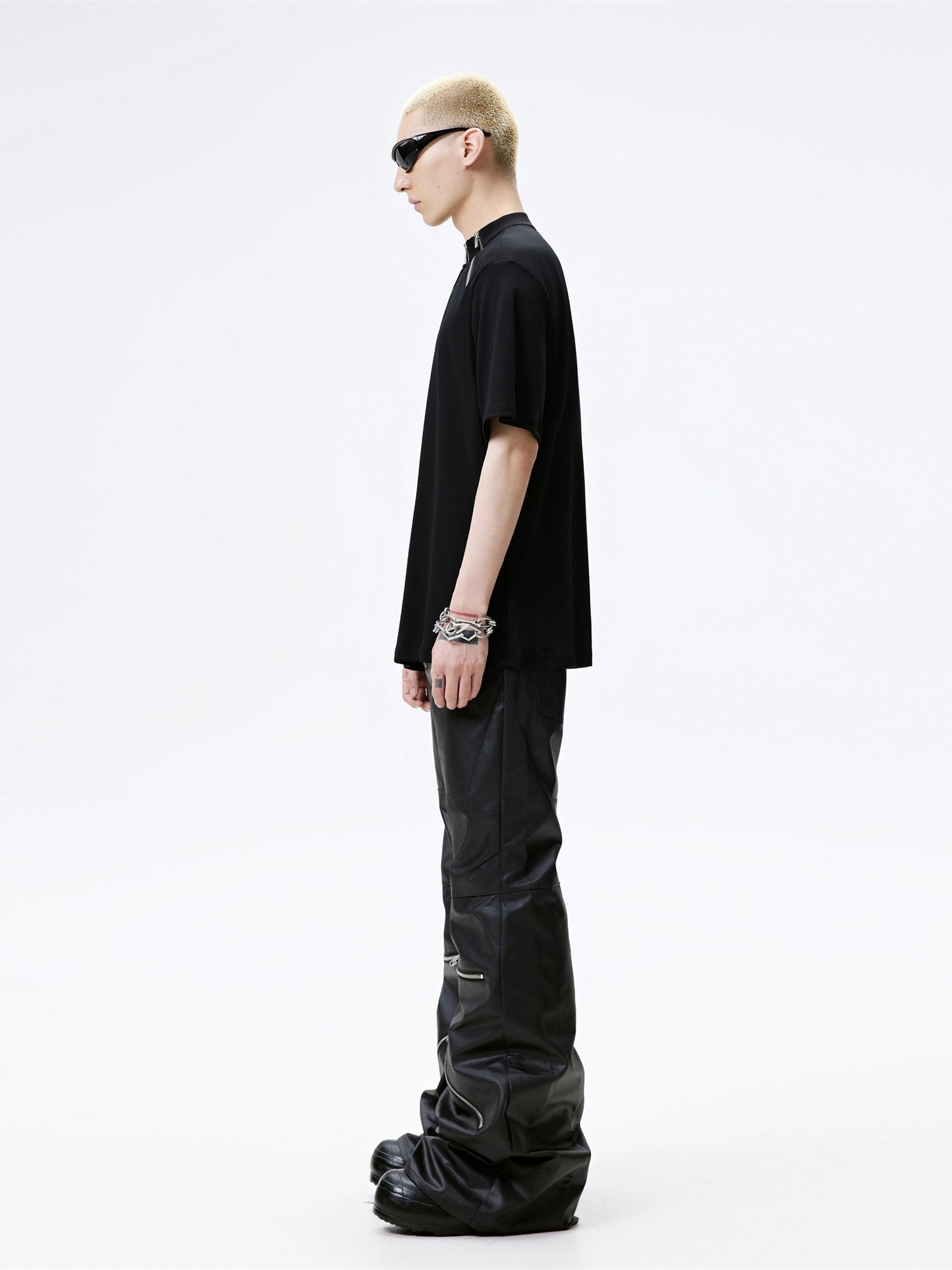 FRKM SCD Black Half Zip Small Neckline Short Sleeve Top - ALAN.